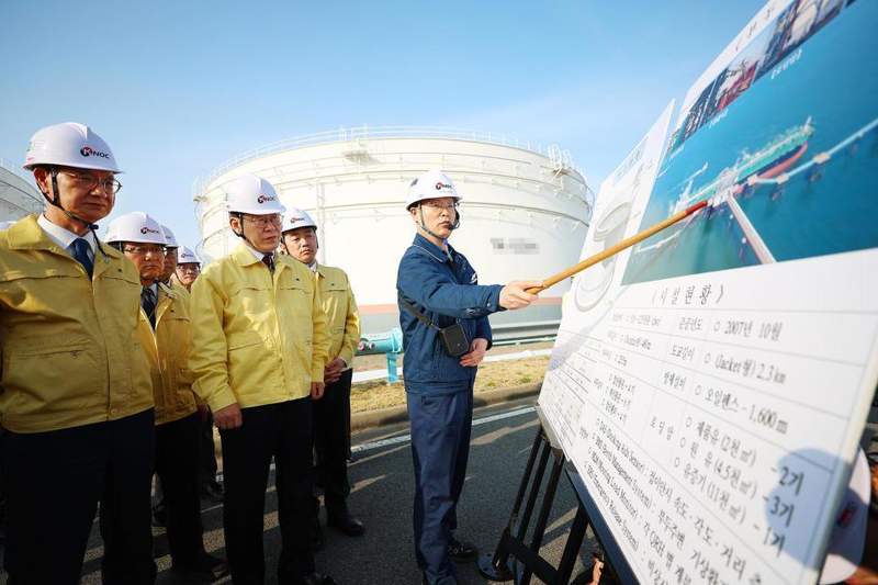  海峡封锁的连锁反应：亚洲多国能源告急背后的隐忧 新闻