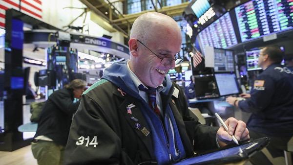  【市场深度研报】：全球资本流动视角下的资产配置新逻辑 股票财经 【市场深度研报】：全球资本流动视角下的资产配置新逻辑 股票财经 【市场深度研报】：全球资本流动视角下的资产配置新逻辑 股票财经 【市场深度研报】：全球资本流动视角下的资产配置新逻辑 股票财经