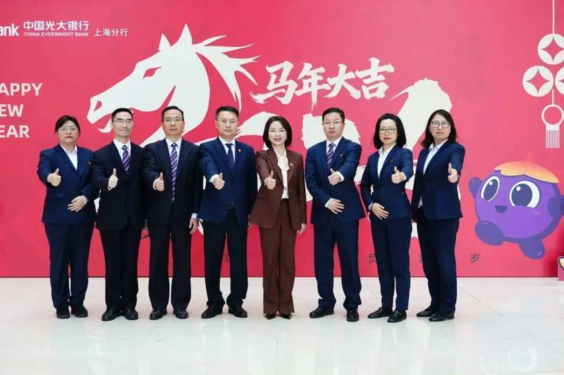 每一笔转账背后的守护:一个银行人八年如一日的坚持 新闻 每一笔转账背后的守护:一个银行人八年如一日的坚持 新闻